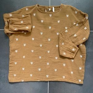 Rylee and Cru Tulip gauze top.